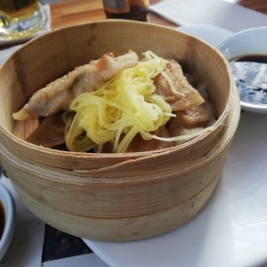 Giosas de pollo