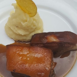 Cochinillo 