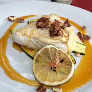 brie al horno con salsa de uchuvas