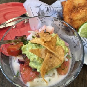 cebiche con aguacate
