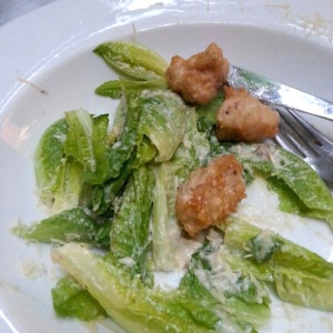 Ensalada caesar buu