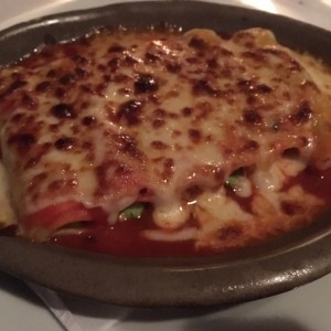 Cannelloni de Ricotta y Espinaca