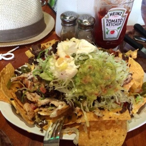Nachos mixtos $32.000