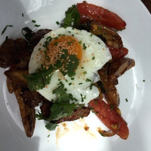 Lomo saltado