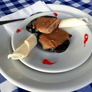 Brevas con arequipe