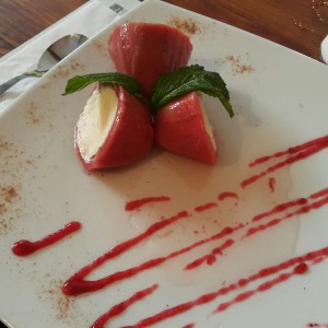 Postre de Guayaba y Queso Crema