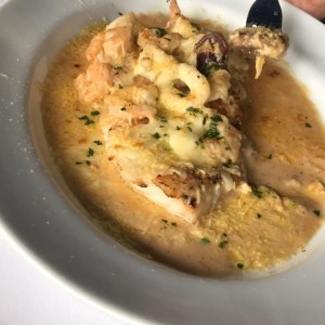 filete en salsa de mariscos