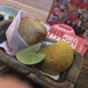 Empanadas de Queso y Carne
