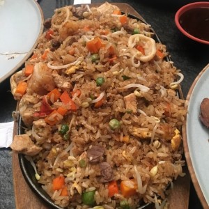 Arros Mixto Takimesh