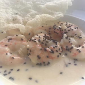 langostinos en salsa de coco y tamarindo 