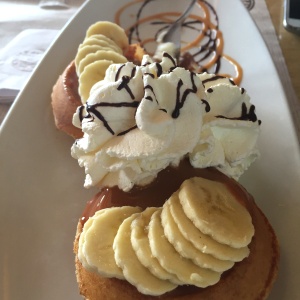 Mini waffle Arequipe y banano