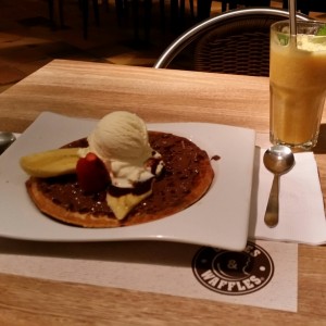waffles nutella banano