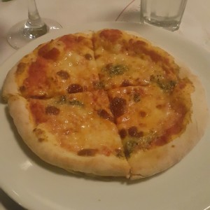 Pizza 4 quesos