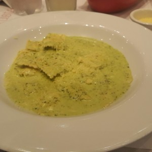raviolis 4 quesos