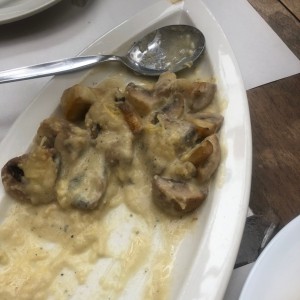 champiñoes formaggio