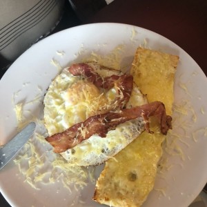 Huevos Lorraine
