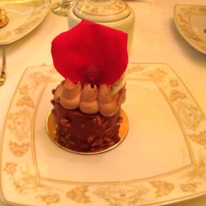 Postre de chocolate y frambuesa