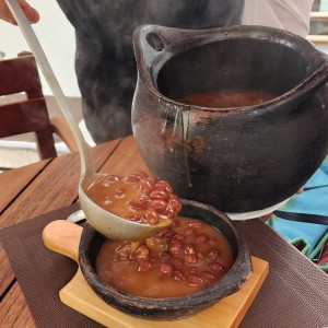Cazuela de Frijoles 