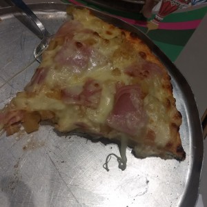 pizza hawaiana