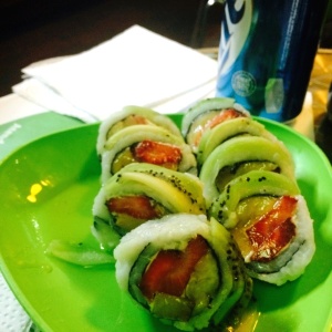 Sushi de frutas