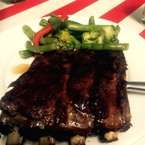 Medio rack de costillas con jack Daniels