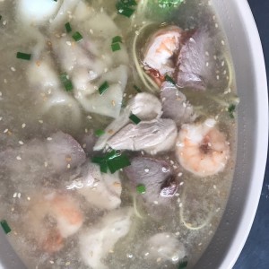 Sopa Wantan Especial