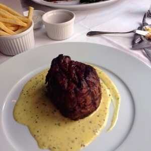 Lomo con salsa de mostaza