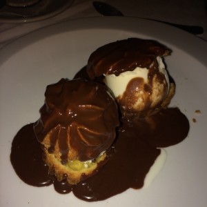 Profiteroles