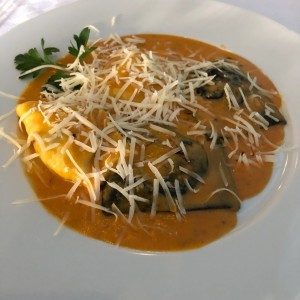 Raviolis de cangrejo azul