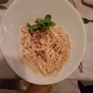 Fetuccini a la carbonara