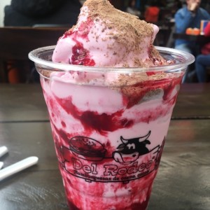 Malteada Frutos Rojos