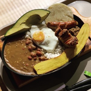 Bandeja Paisa