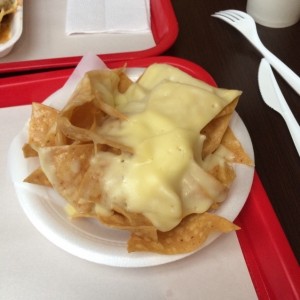 totopos con queso