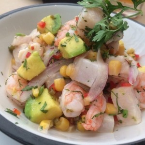 Ceviche Mixto (Camaron y pescado)