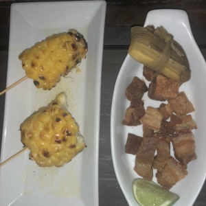 Mazorcas y chicharroncitos