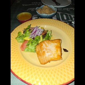 Pescado Choquibtown con Arroz con Coco