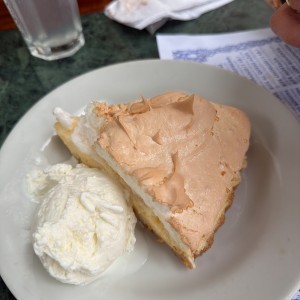 Lemon pie 