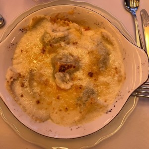 Tortellini de cola