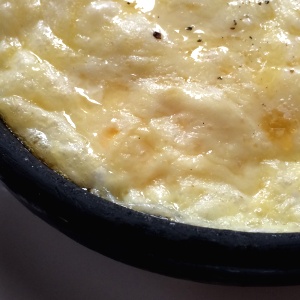 Huevos en cazuela