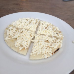 Arepa con Queso