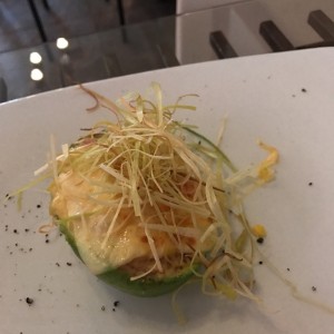 aguacate hass con queso