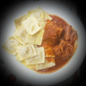 Ossobuco con Ravioli de Chorizo 