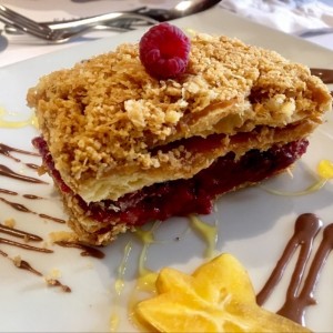 Milhoja Frutos Rojos