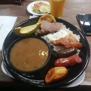 Bandeja paisa 
