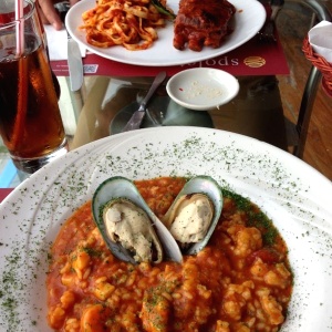 Rissoto di Mare y Osobuco con pasta spoletto santa Ana