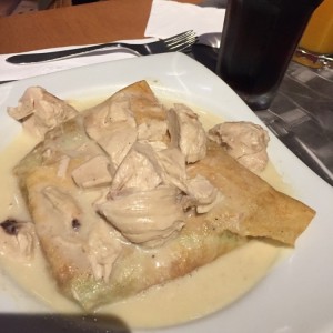 crepes de pollo con espinaca
