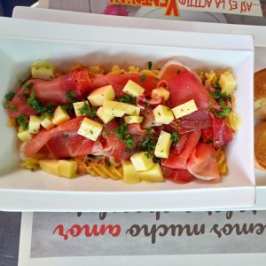 pasta con jamón Serrano