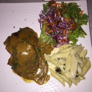 Lomo Mongo con salsa de mostaza