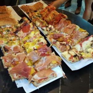 pizzas y foccaccias