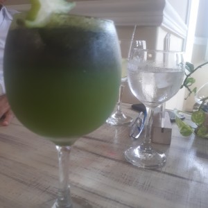 limonada de yerbabuena 